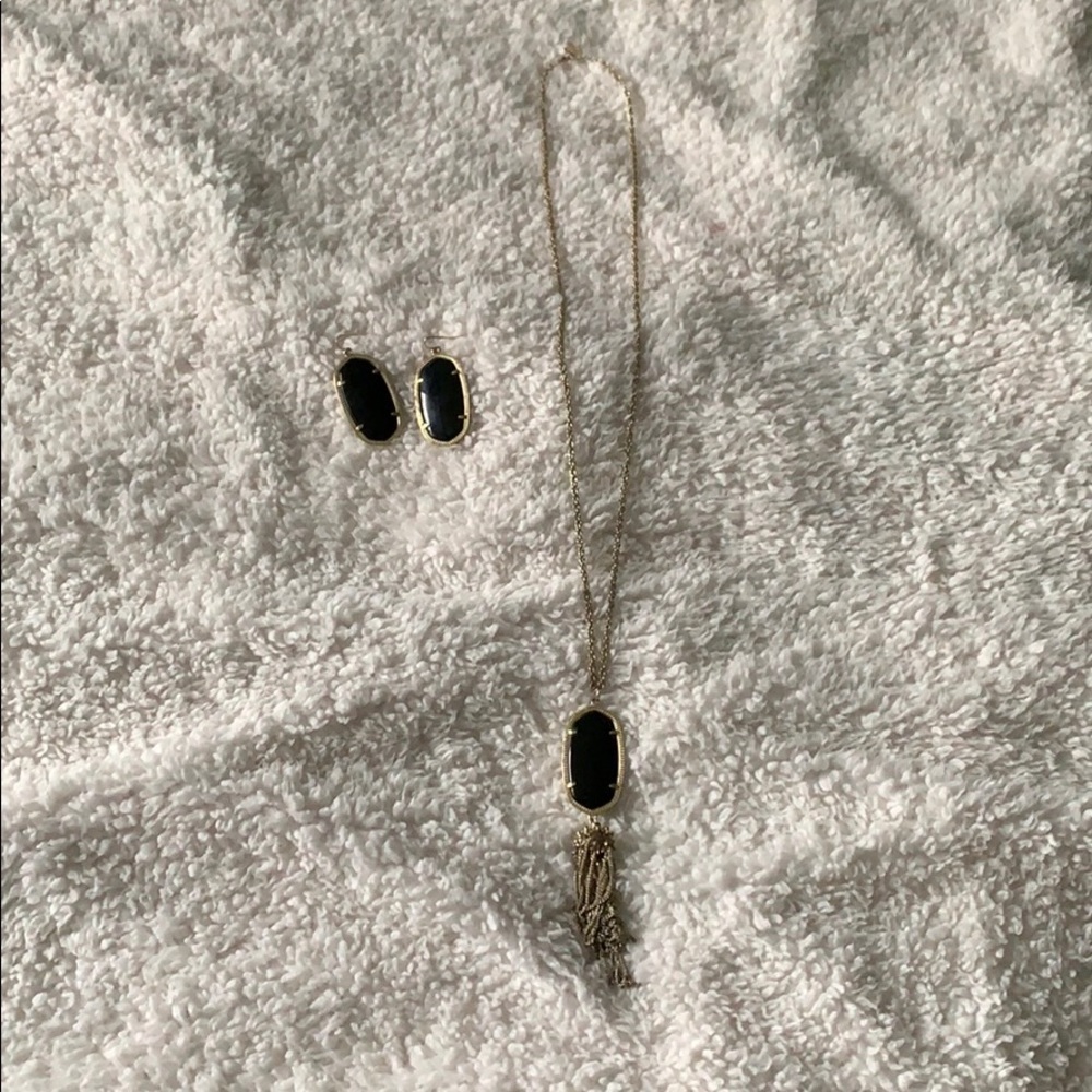 Kendra Scott black pendant necklace and earrings